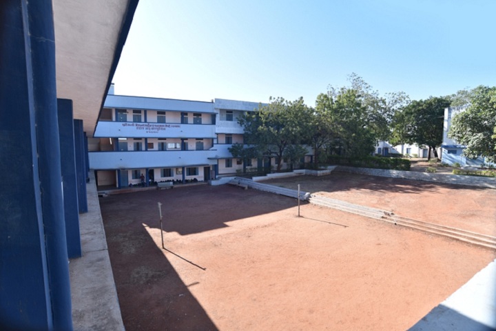 https://cache.careers360.mobi/media/colleges/social-media/media-gallery/16439/2019/2/21/College Building of Shah KS Arts and VM Parekh Commerce College Kapadwanj_Campus-View.JPG